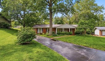 259 White Tree Ln, Ballwin, MO 63011