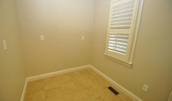 428 STERLING PARK Cir, Alabaster, AL 35007