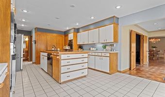 141 G St SW, Ardmore, OK 73401