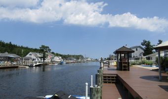 63 Cedar Run Rd, Bayville, NJ 08721