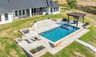 153 Overlook Dr, Aledo, TX 76008
