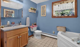 202 Bear Cove Rd, Baileyville, ME 04694