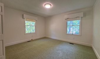 603 Shannon Rd, Asheboro, NC 27203