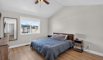 980 Alpine Dr, Chubbuck, ID 83202