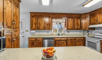 5295 Old Calhoun Falls Rd, Abbeville, SC 29620