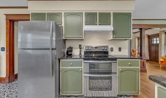 3112 N 155th St, Basehor, KS 66007