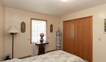 4053 Quail Ct, Ashtabula, OH 44004