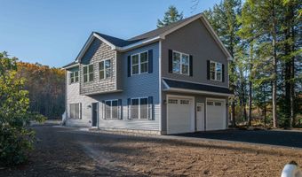 28 Dalton Dr, Barnstead, NH 03225