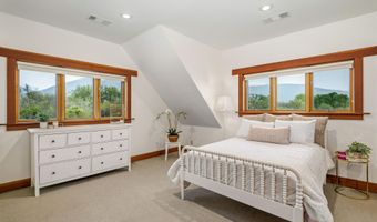 5293 Highway 66, Ashland, OR 97520