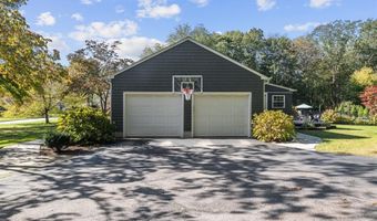 320 Stone Ridge Dr, East Greenwich, RI 02818