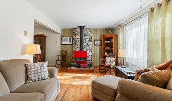 335 Western Blvd, Bayville, NJ 08721