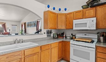 1738 Art Ct, Fernley, NV 89408