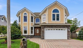 646 Compass Ave, Beachwood, NJ 08722