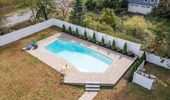 30 Paul Revere Rd, Acton, MA 01720