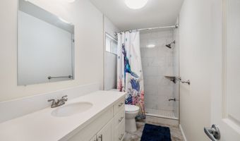 99-530 Halawa Hts Rd A, Aiea, HI 96701