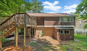 13 FARSTA Ct, Rockville, MD 20850
