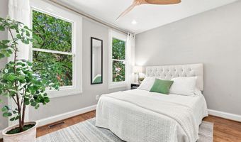 309 K St SE, Washington, DC 20003