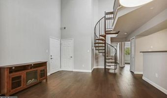 7012 IRWELL Ln 14F, Alexandria, VA 22315