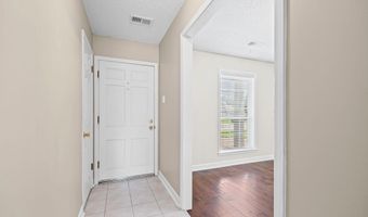 3933 ROBIN HILL Dr, Bartlett, TN 38135