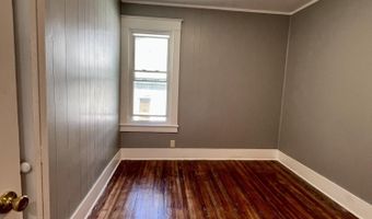 213 Vrooman Ave 2nd Floor, Amsterdam, NY 12010