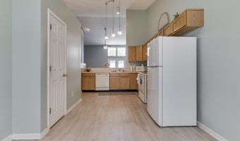 1218 Estuary Dr, Indianapolis, IN 46217