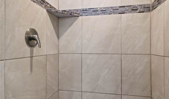 709 SW Barn Valley Rd, Bentonville, AR 72712