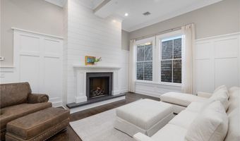 50 School St 5, Newport, RI 02840