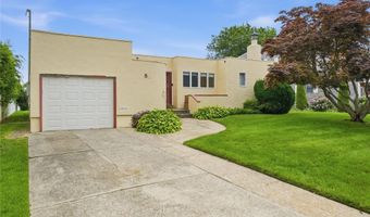 88 Central Ave, Amityville, NY 11701