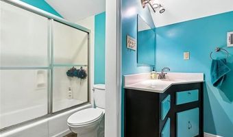 212 OCELOT Dr, Arabi, LA 70032