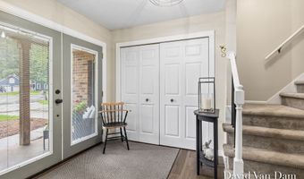 7920 Fitzsimmons Ct SE, Alto, MI 49302