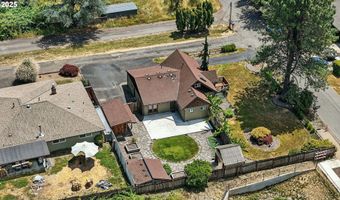 16510 SE GORDON St, Milwaukie, OR 97267