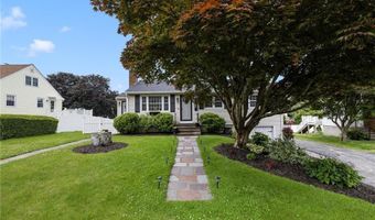 12 Hidden Valley Ln, Lincoln, RI 02865