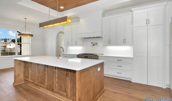 22623 Mary Grace Dr, Athens, AL 35613