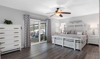 6604 DOLPHIN COVE Dr, Apollo Beach, FL 33572