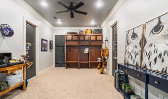 6 Reserve Ct, Amarillo, TX 79124