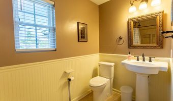 97 Andrea, Baxley, GA 31512