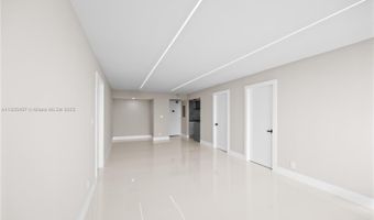 20379 W Country Club Dr 1938, Aventura, FL 33180
