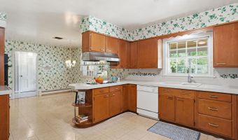 3917 MALCOLM Ct, Annandale, VA 22003