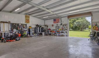 1054 Preston Broussard Rd, Arnaudville, LA 70512