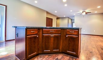 1917 S Lawson St, Aberdeen, SD 57401
