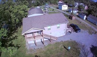 127 Calhoun St, Alderson, WV 24910