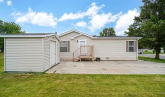 948 Savannah River Dr, Adrian, MI 49221