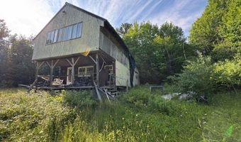 137 Vanishing Ln, Athens, ME 04912
