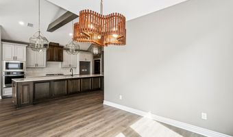 201 S Heritage Way, Andover, KS 67002