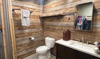 214 Hemphill St, Hico, TX 76457