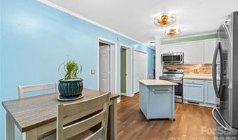 41 Wilmington St, Asheville, NC 28806