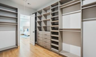 6508 CALLANDER Dr, Bethesda, MD 20817