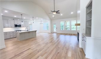 25 Roxburgh Dr, Bella Vista, AR 72715
