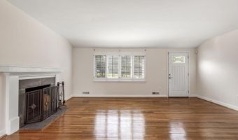 6903 FERN Ln, Annandale, VA 22003