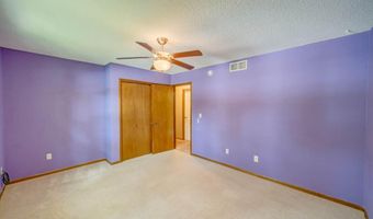 1008 Mesa Verde Pl, Ames, IA 50014